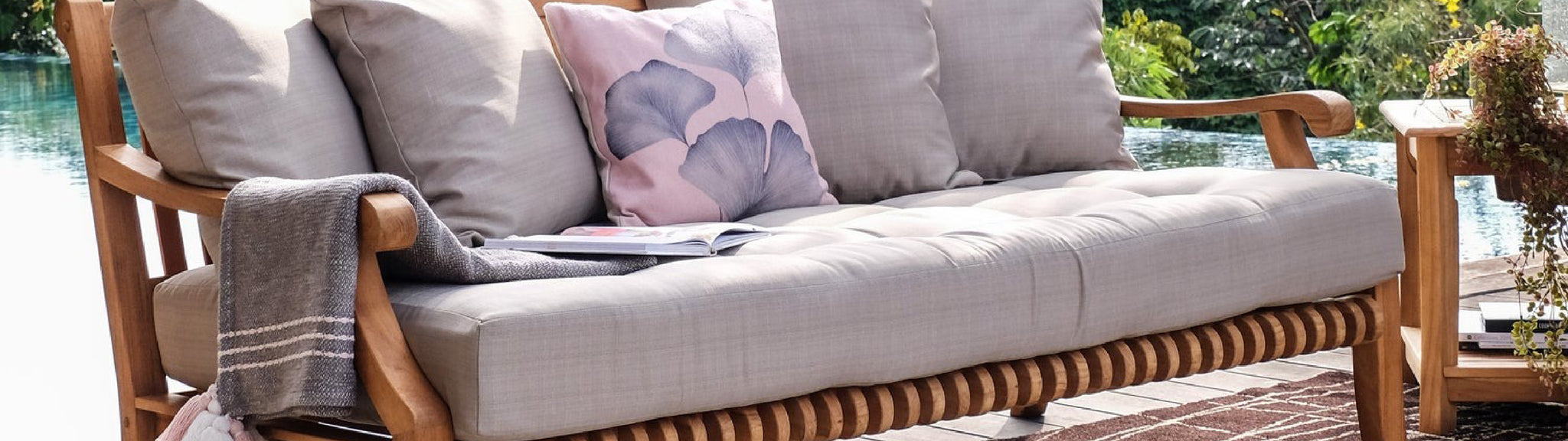 Daybeds