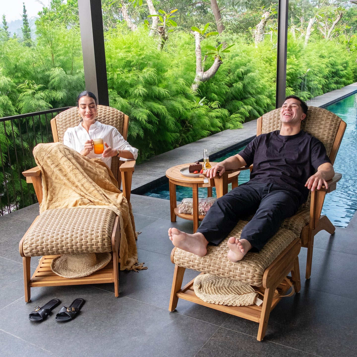 Tips to Pick the Right Wicker Patio Set for a Cozy Fall Gathering with Family