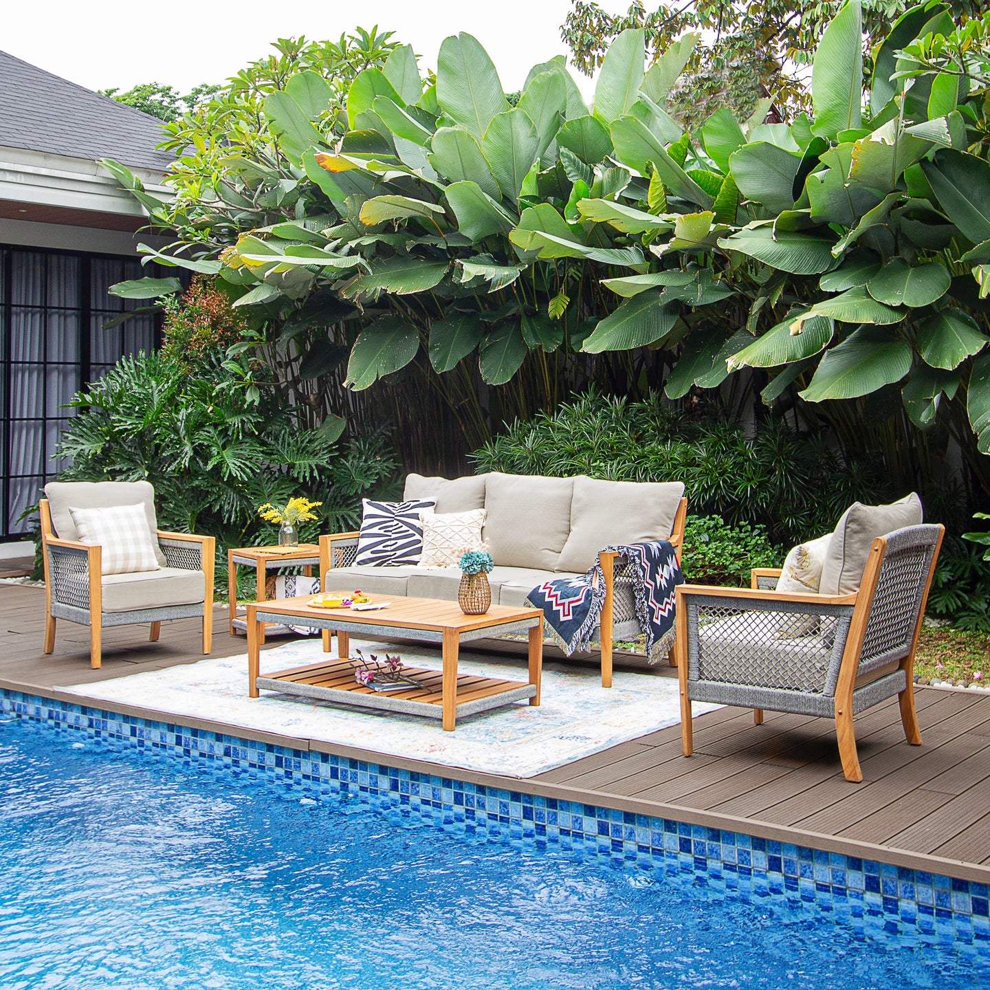 Backyard Bliss: How to Create the Perfect Outdoor Entertainment Area with Cambridge Casual’s Luxury Teak Furniture