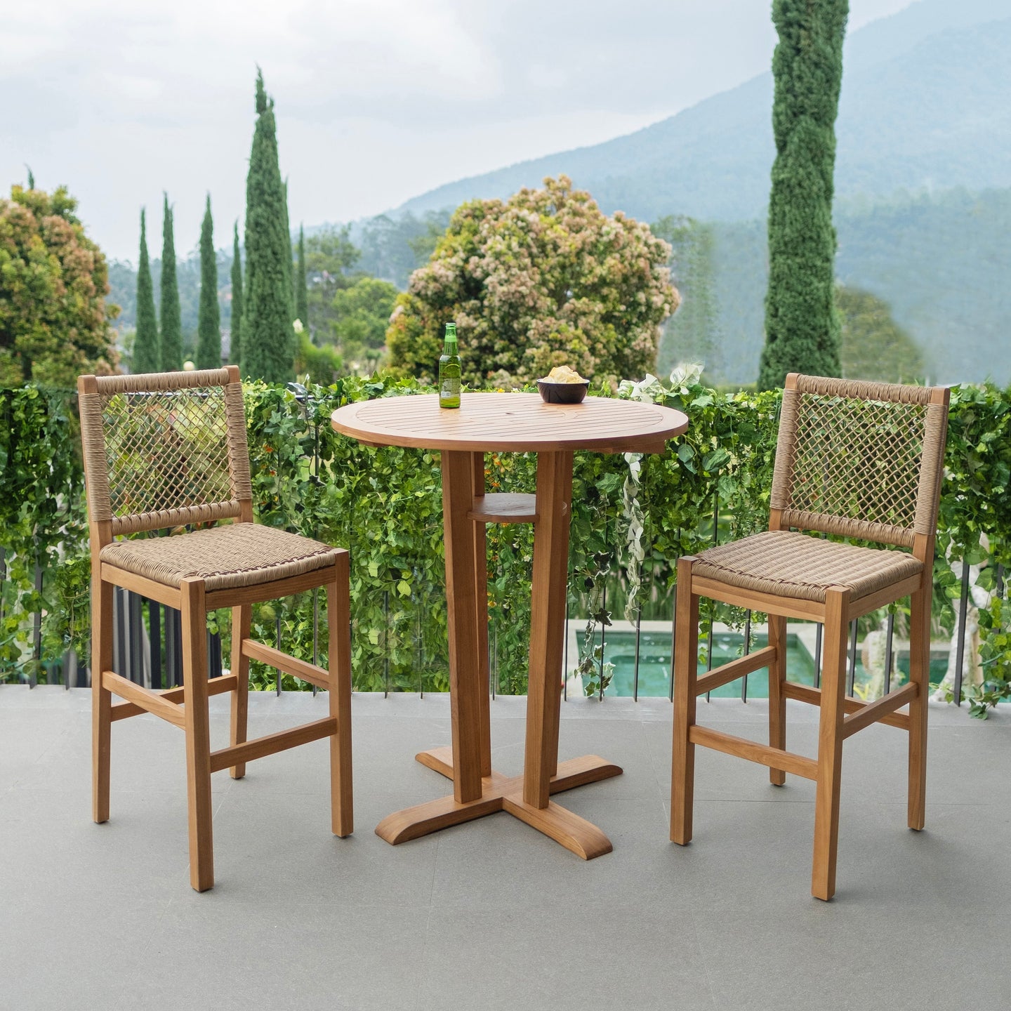 Cambridge Casual Teak That Feels Like Home