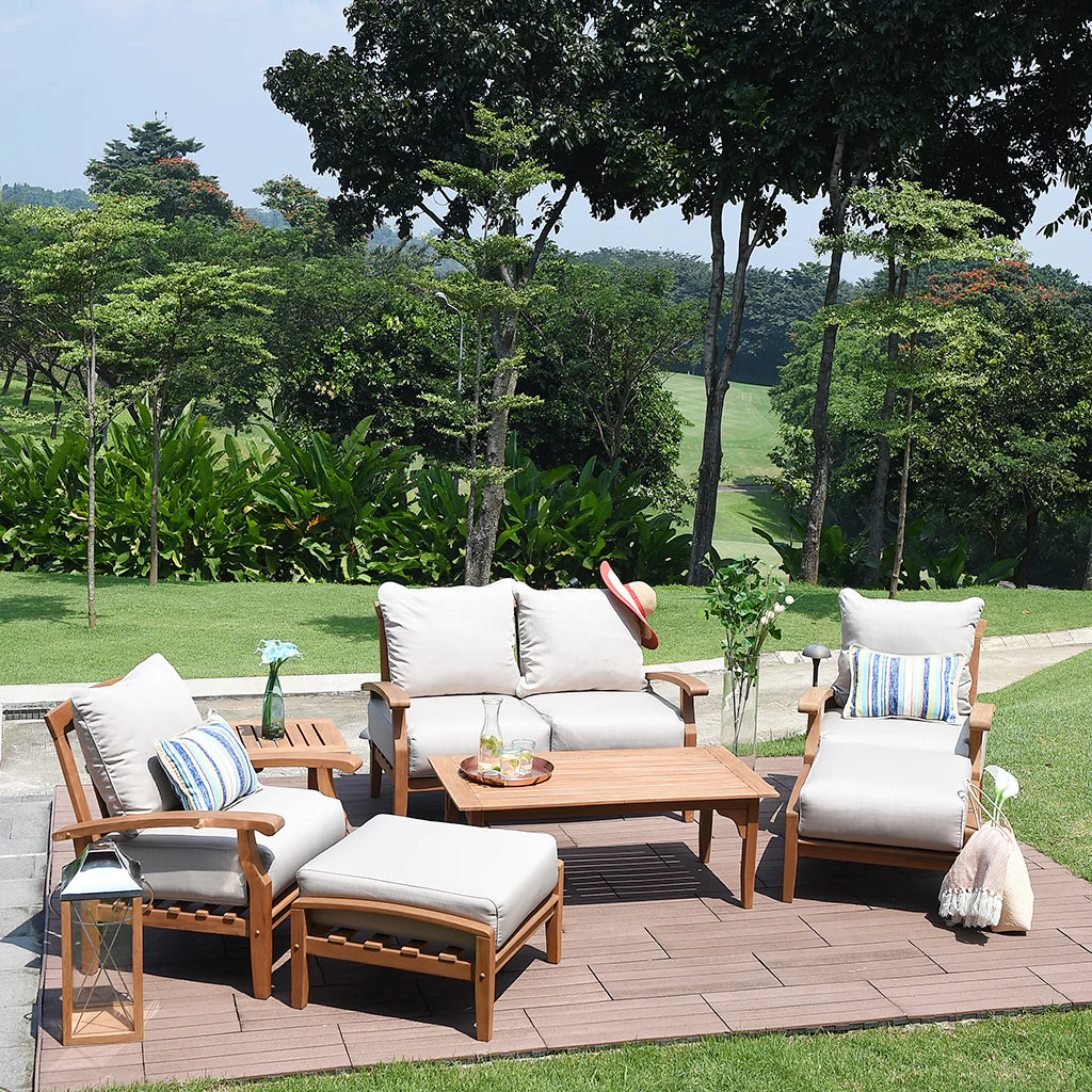 Why Teak is the Best Material for Patio Furniture