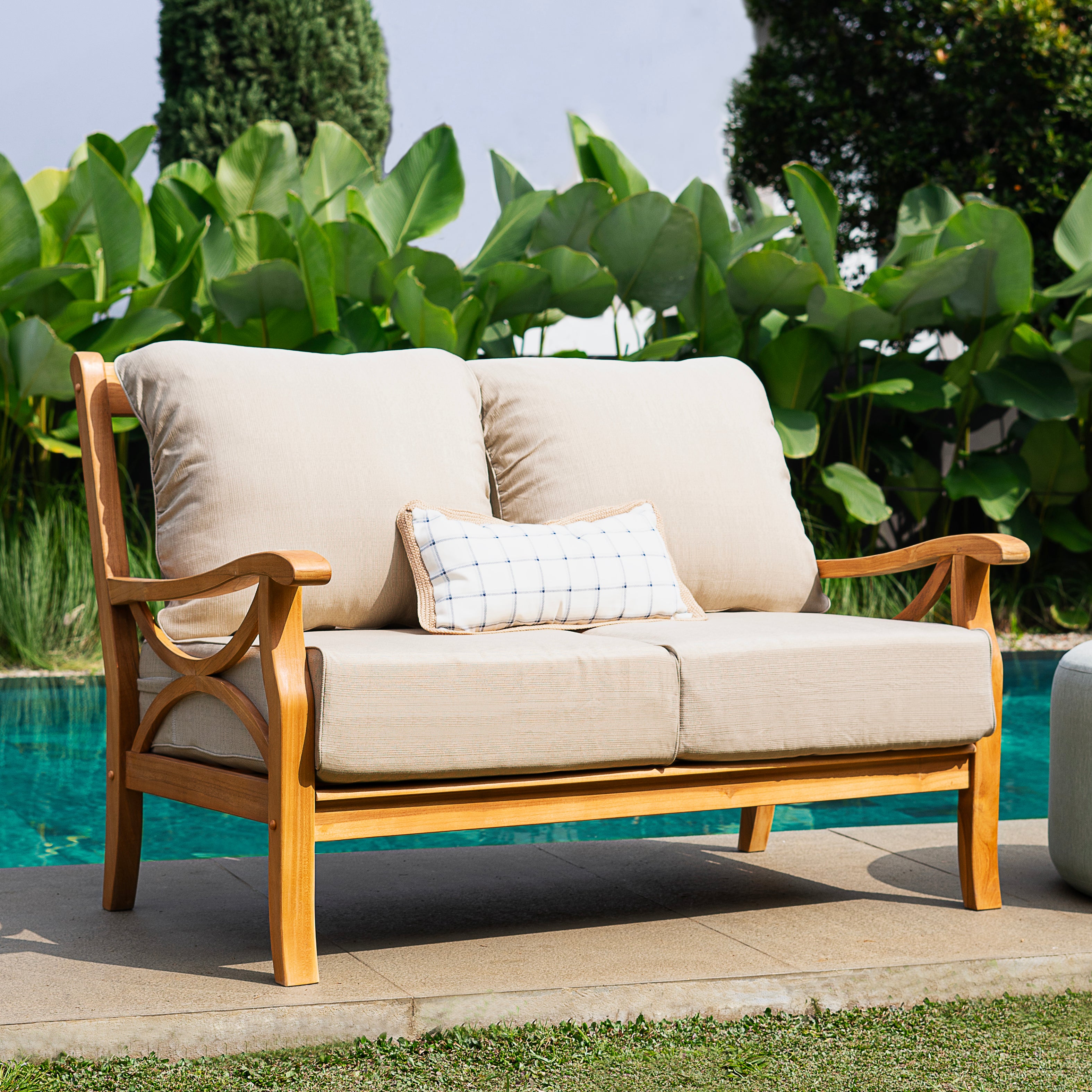 [DETAILS] Abbington Teak Wood Outdoor Loveseat with Beige Cushion - Cambridge Casual