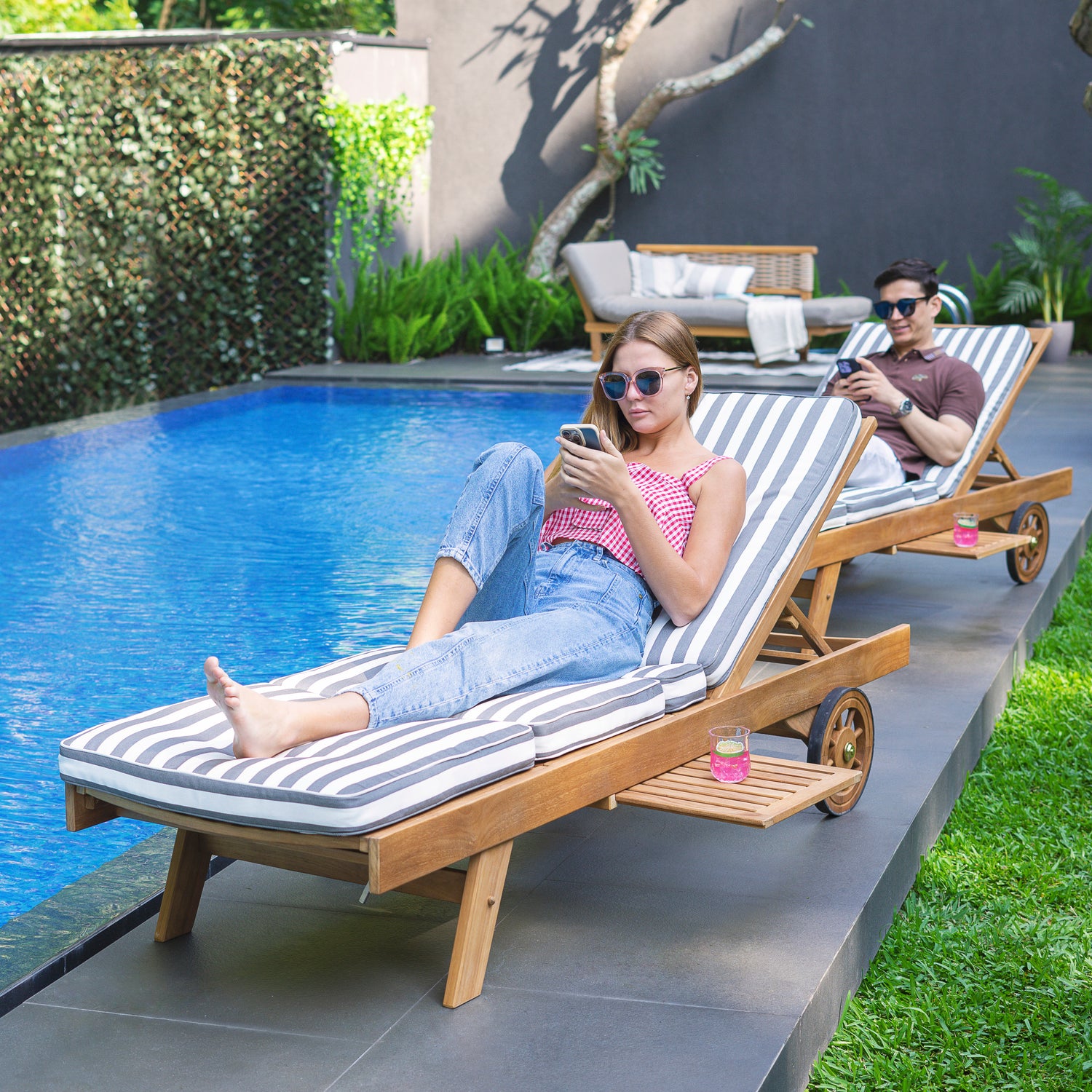 Richmond Teak Wood Outdoor Chaise Lounge | Cambridge Casual Richmond Teak Wood Outdoor Chaise Lounge | Cambridge Casual